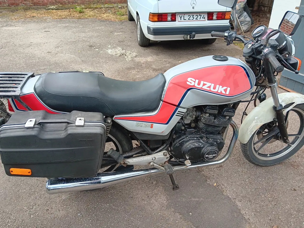 Billede 2 - Suzuki gsx 250 nysynet med plader 