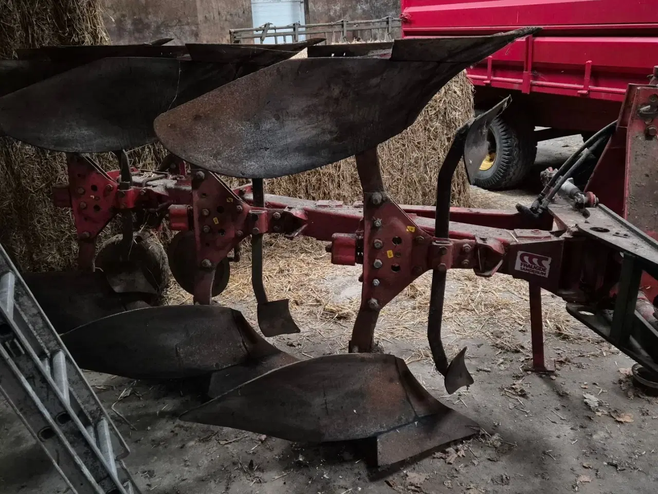 Billede 4 - Fraugde 3 furet / vendeplov hydraulisk / fra ophør