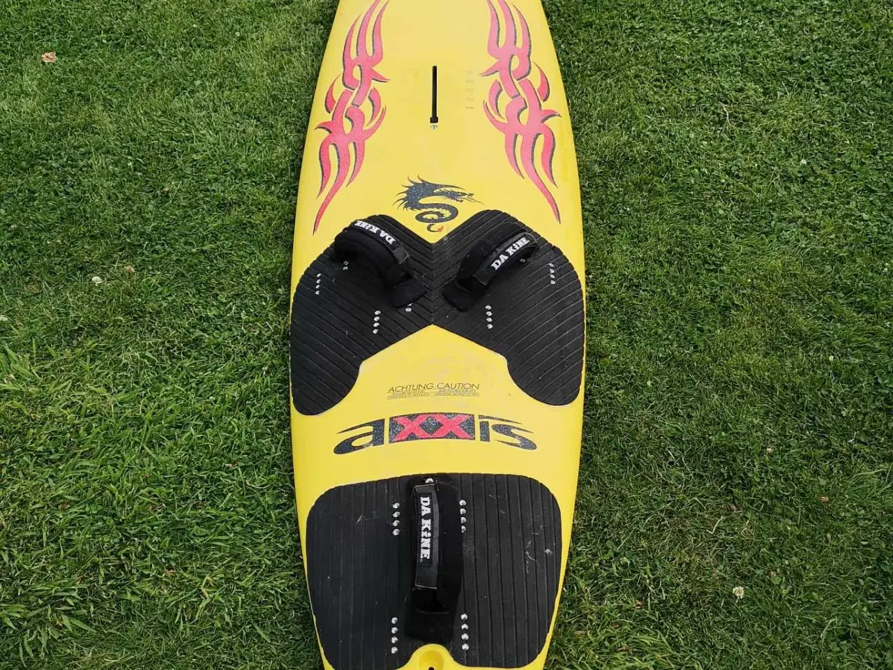 Billede 1 - F2 / Fun & Funktion AXXIS 265 windsurfer board