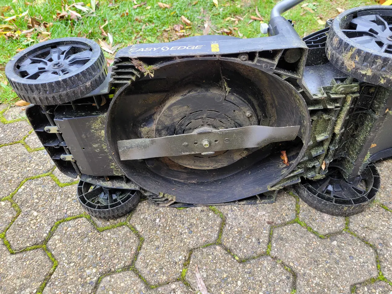 Billede 4 - Ryobi plæneklipper og trimmer 