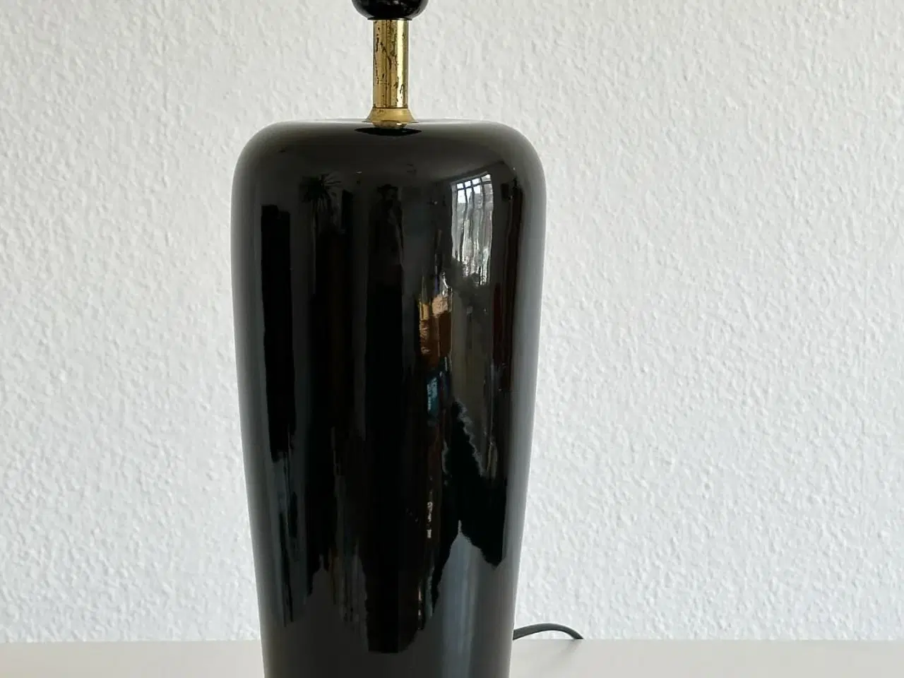 Billede 3 - Bordlampe, sort glasur, blank