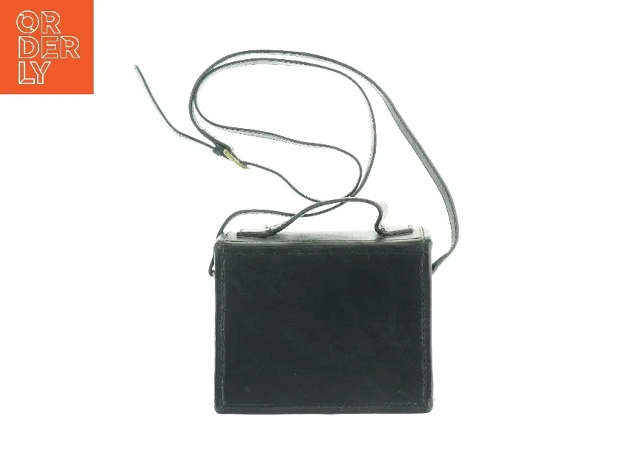 Billede 2 - Sort skuldertaske i læderlook (str. B 20 x h 16 x d. 10 cm)