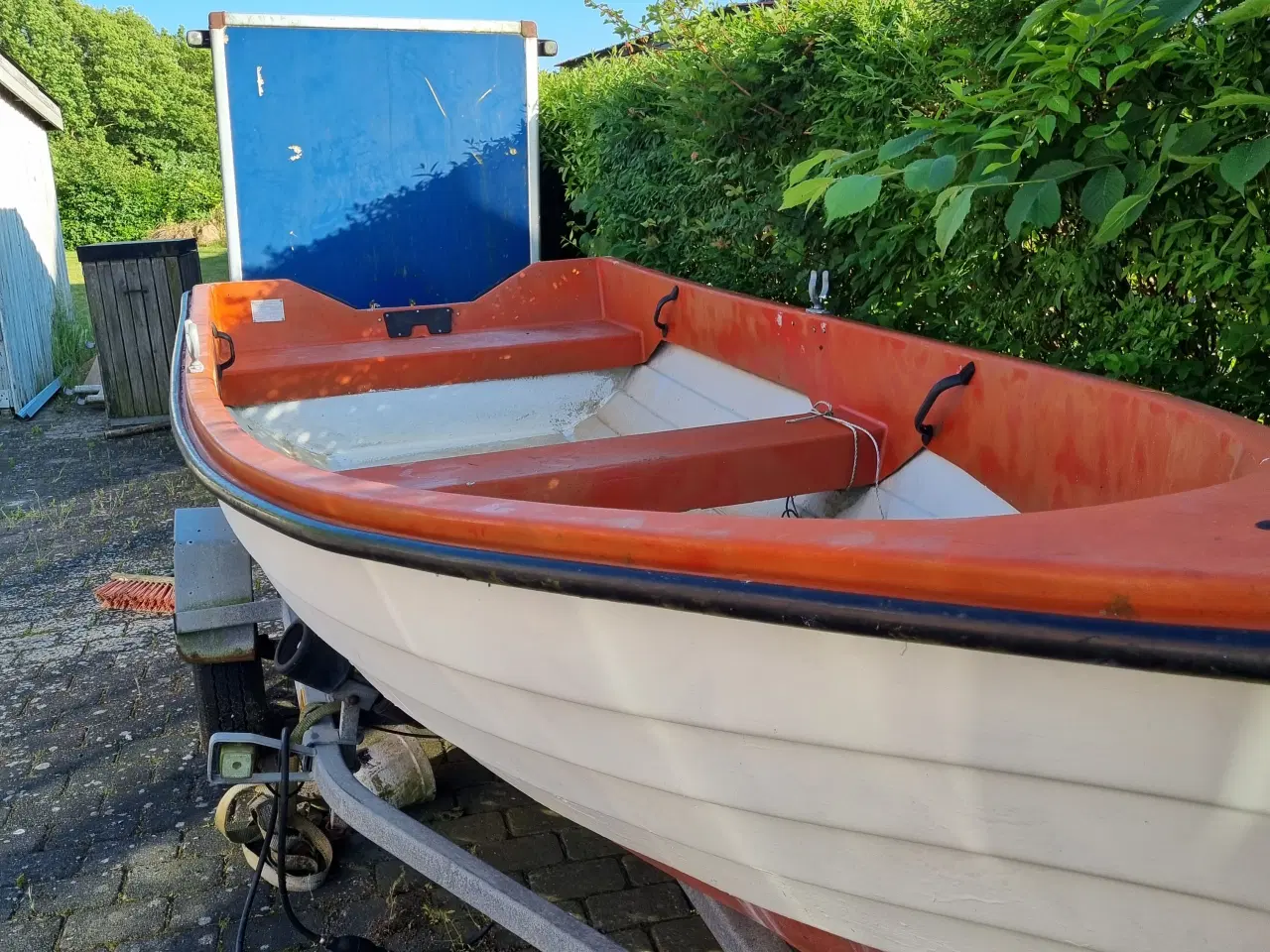 Billede 1 - Jolle med trailer og motor 