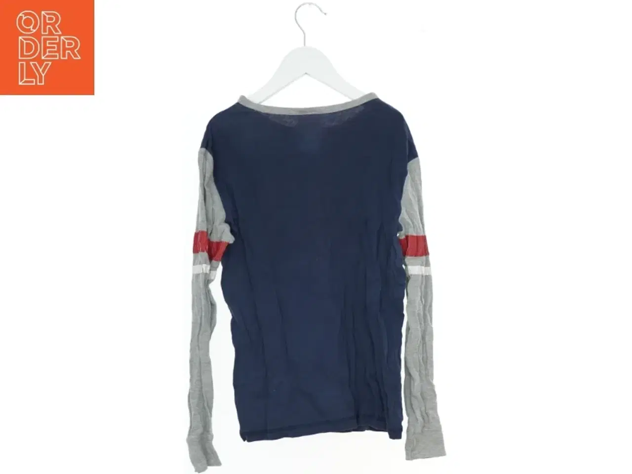 Billede 2 - Langærmet T-shirt fra H&M (str. 146)