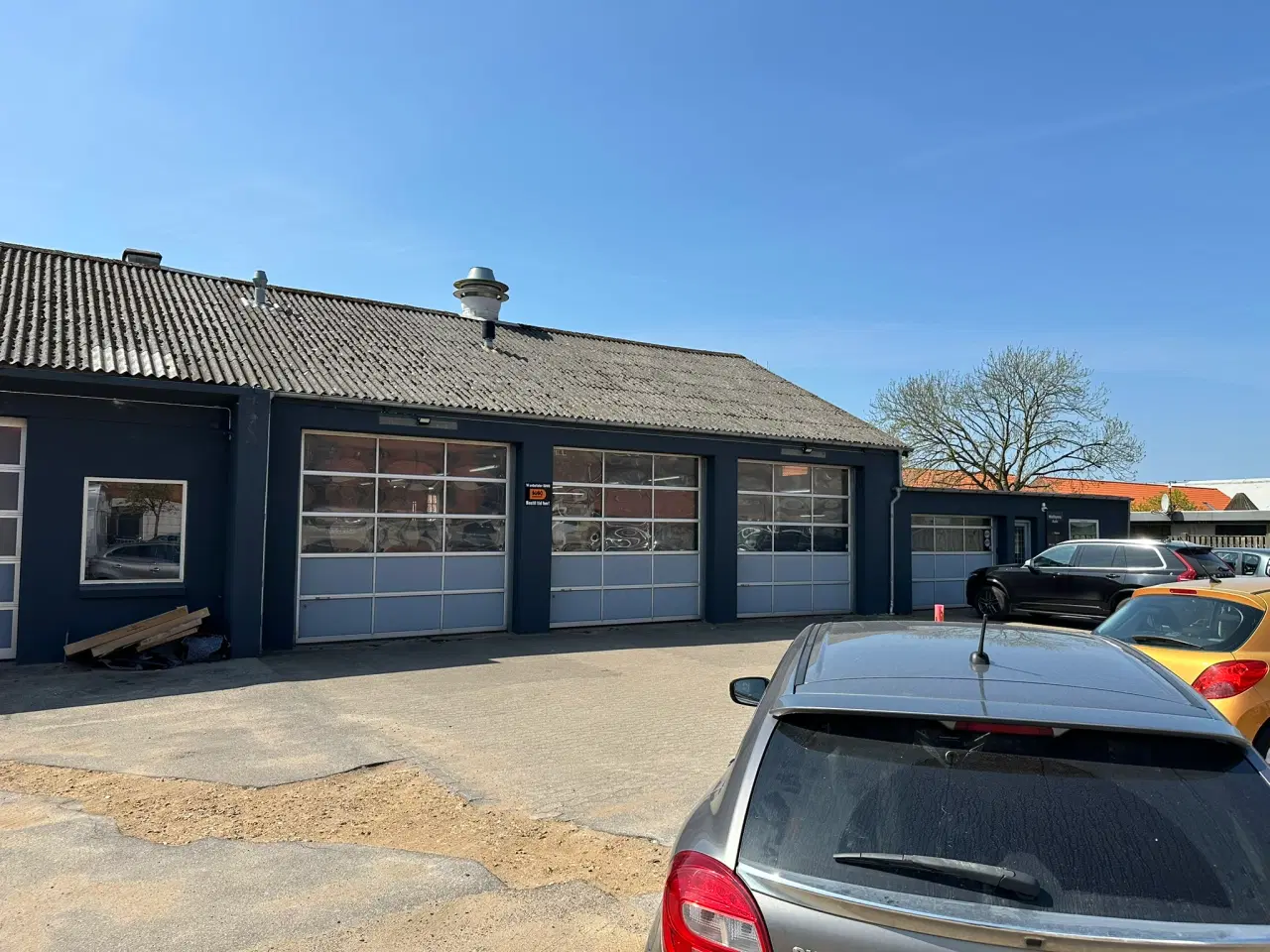 Billede 5 - værksteds / ledhejseporte