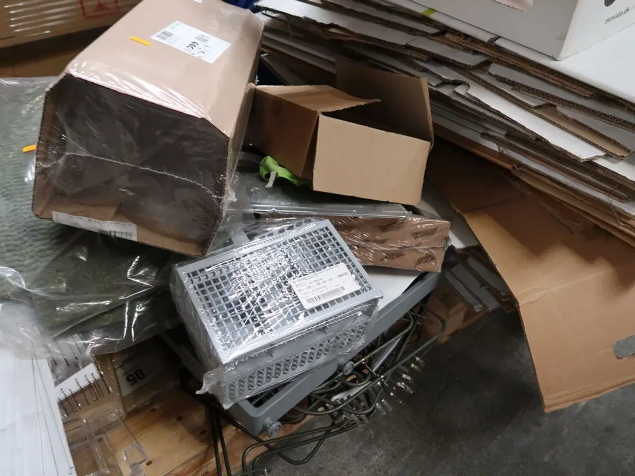 Billede 4 - Palle med div. Reservedele