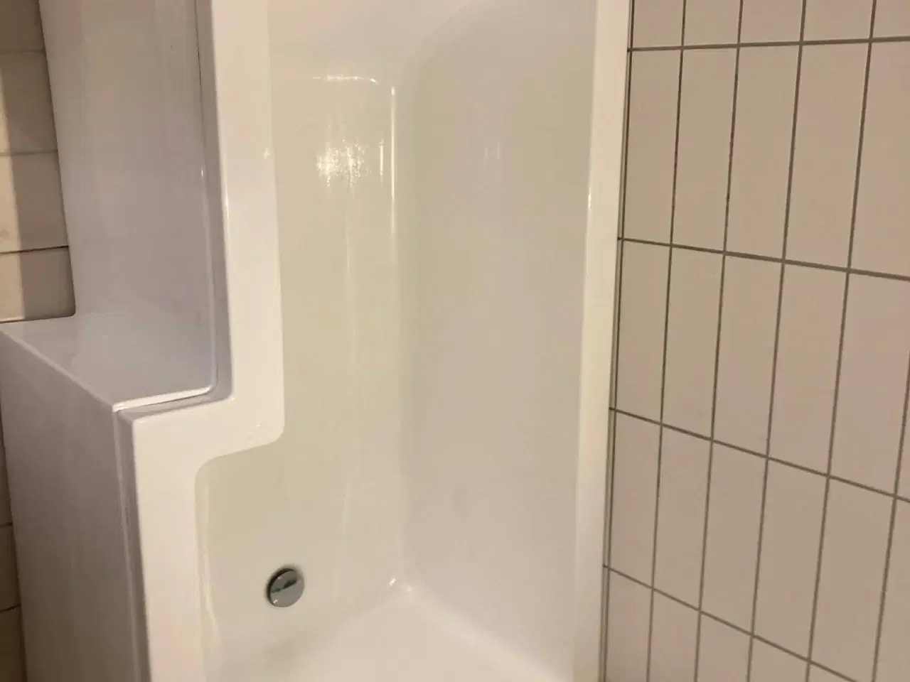 Billede 2 - Dejlig Badekar til hyggelige afslappende timer 