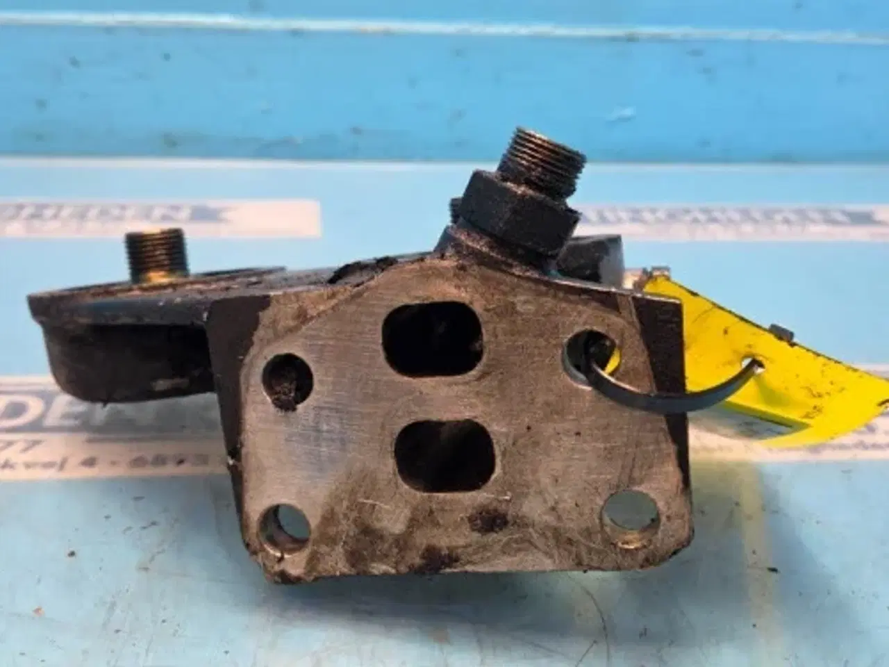 Billede 9 - Perkins 1006 Filterhoved 4225033M1