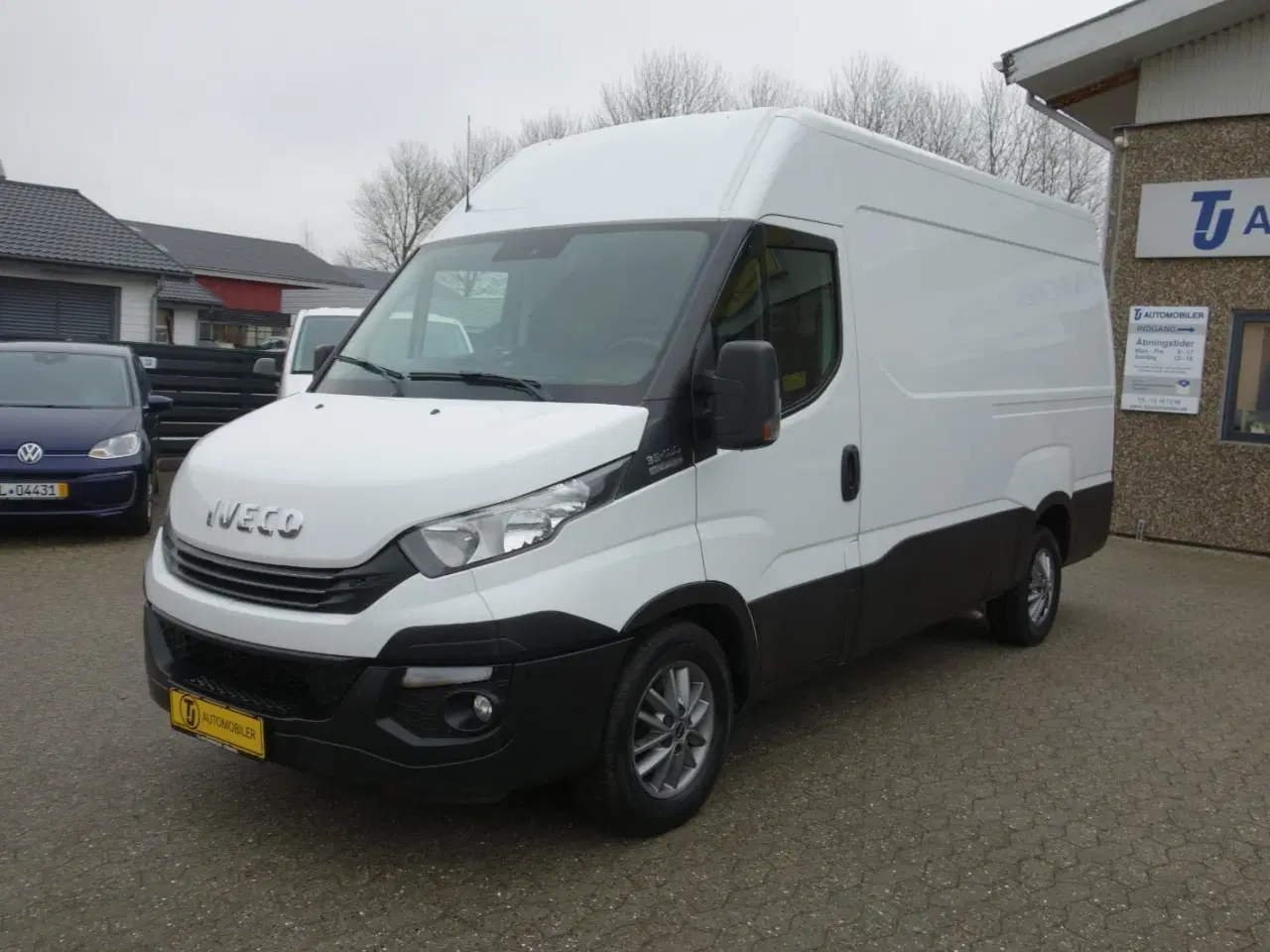 Billede 2 - Iveco Daily 3,0 35S18 12m³ Van AG8