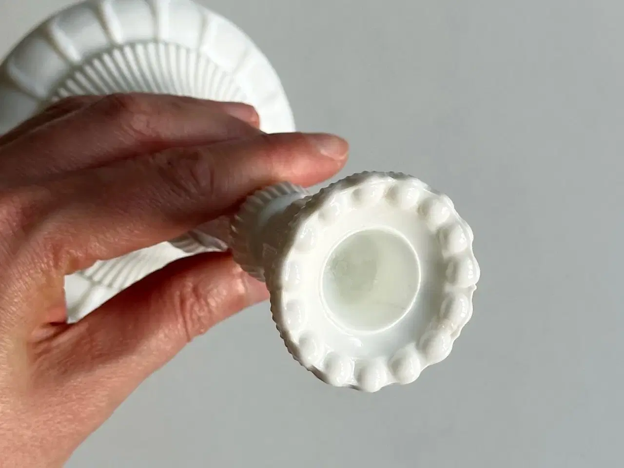 Billede 3 - Lysestage, opalineglas