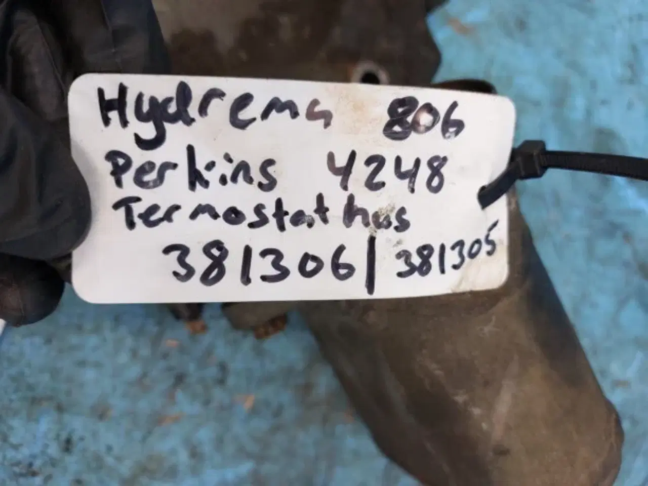 Billede 2 - Perkins 4.248 Hydrema 806 Termostathus 571411