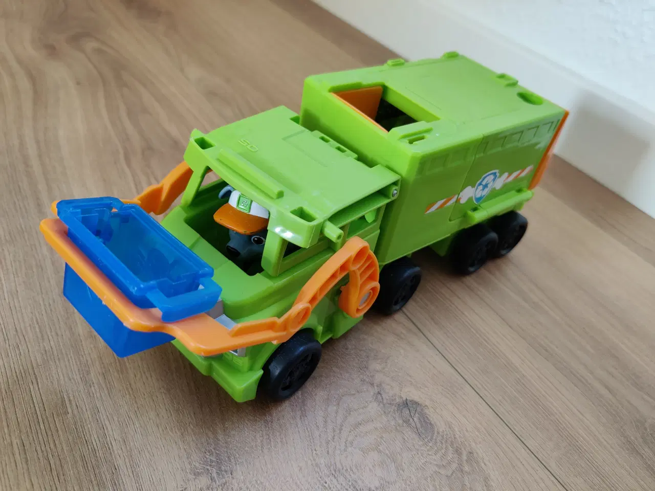 Billede 12 - Paw Patrol figur inkl. køretøjer.