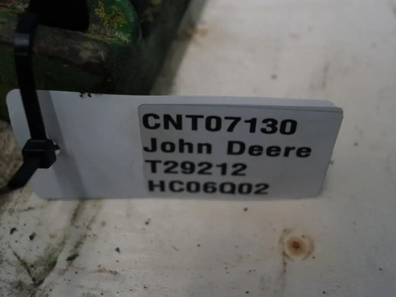 Billede 14 - John Deere 2840 Foraksel AR74607