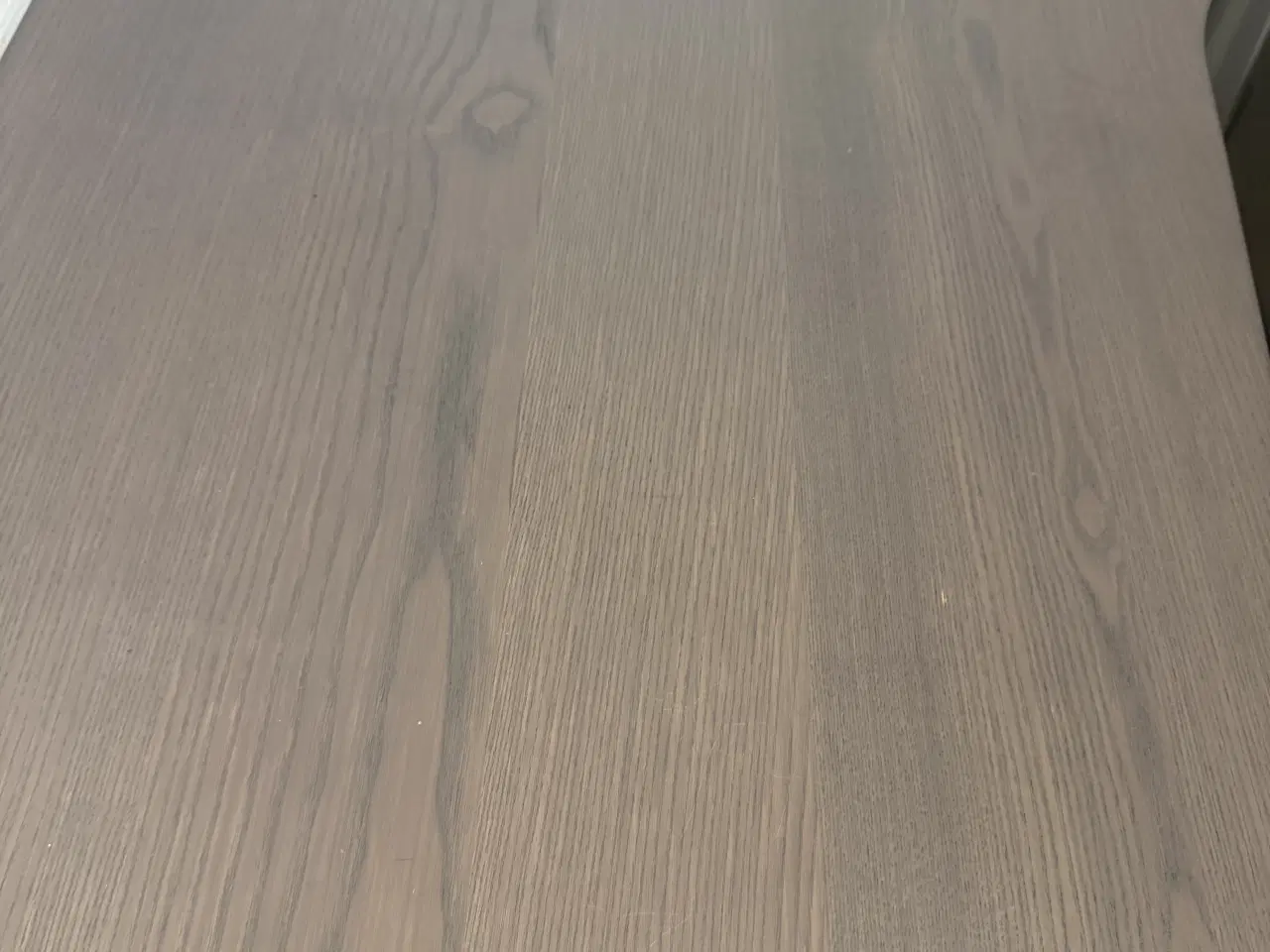 Billede 3 - Justerbar skrivebord 