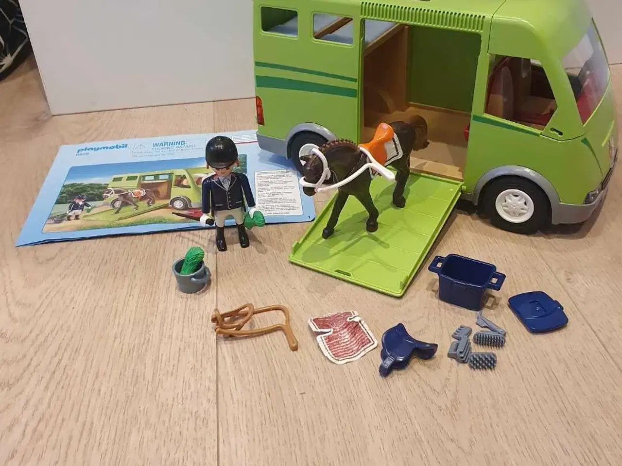 Billede 1 - Playmobil - hestestald + tilbehør