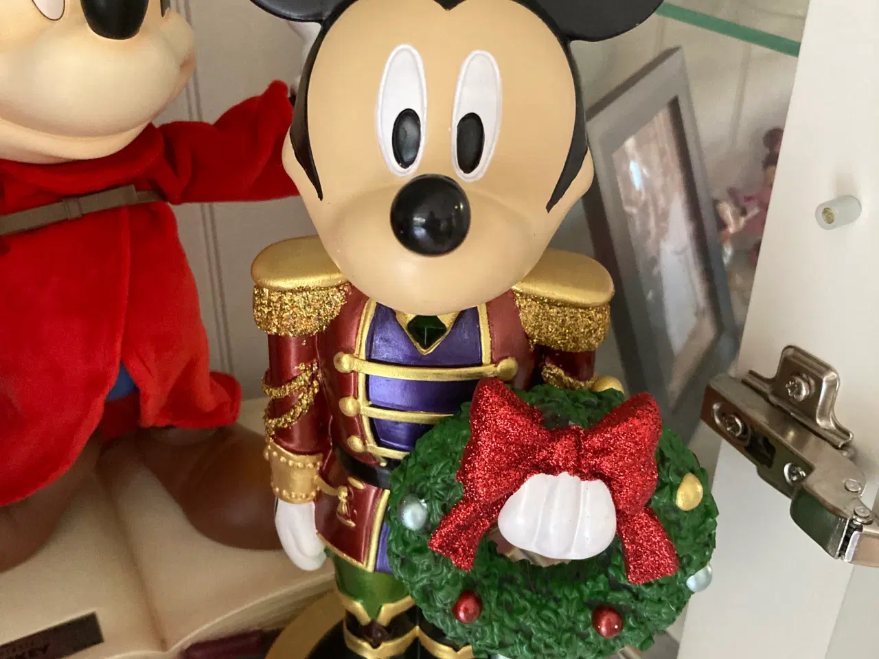 Billede 2 - Fedtmule og Mickey nøddeknækkere