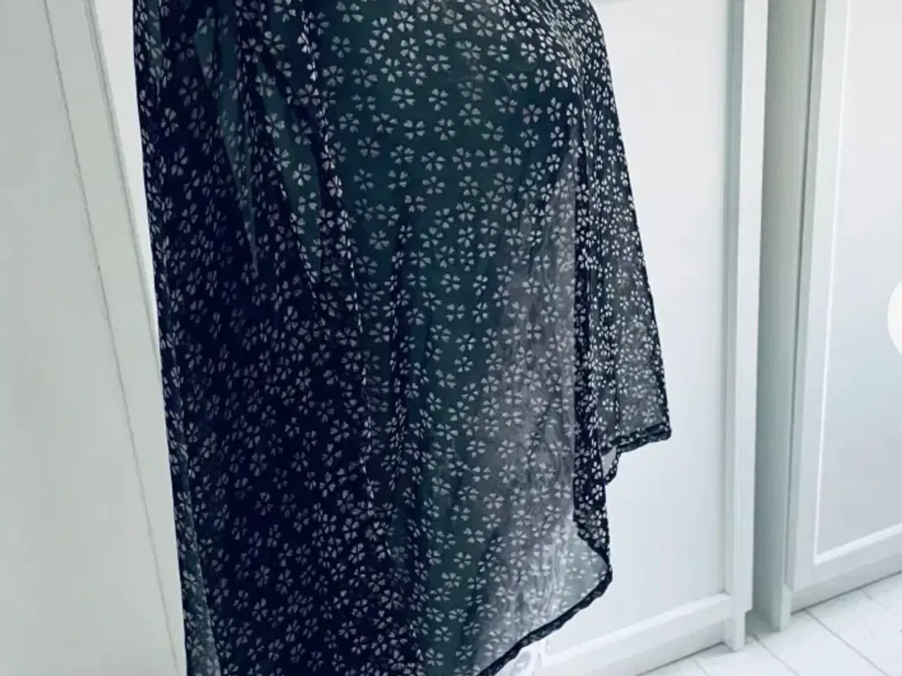 Billede 2 - Bluse fra Ofelia