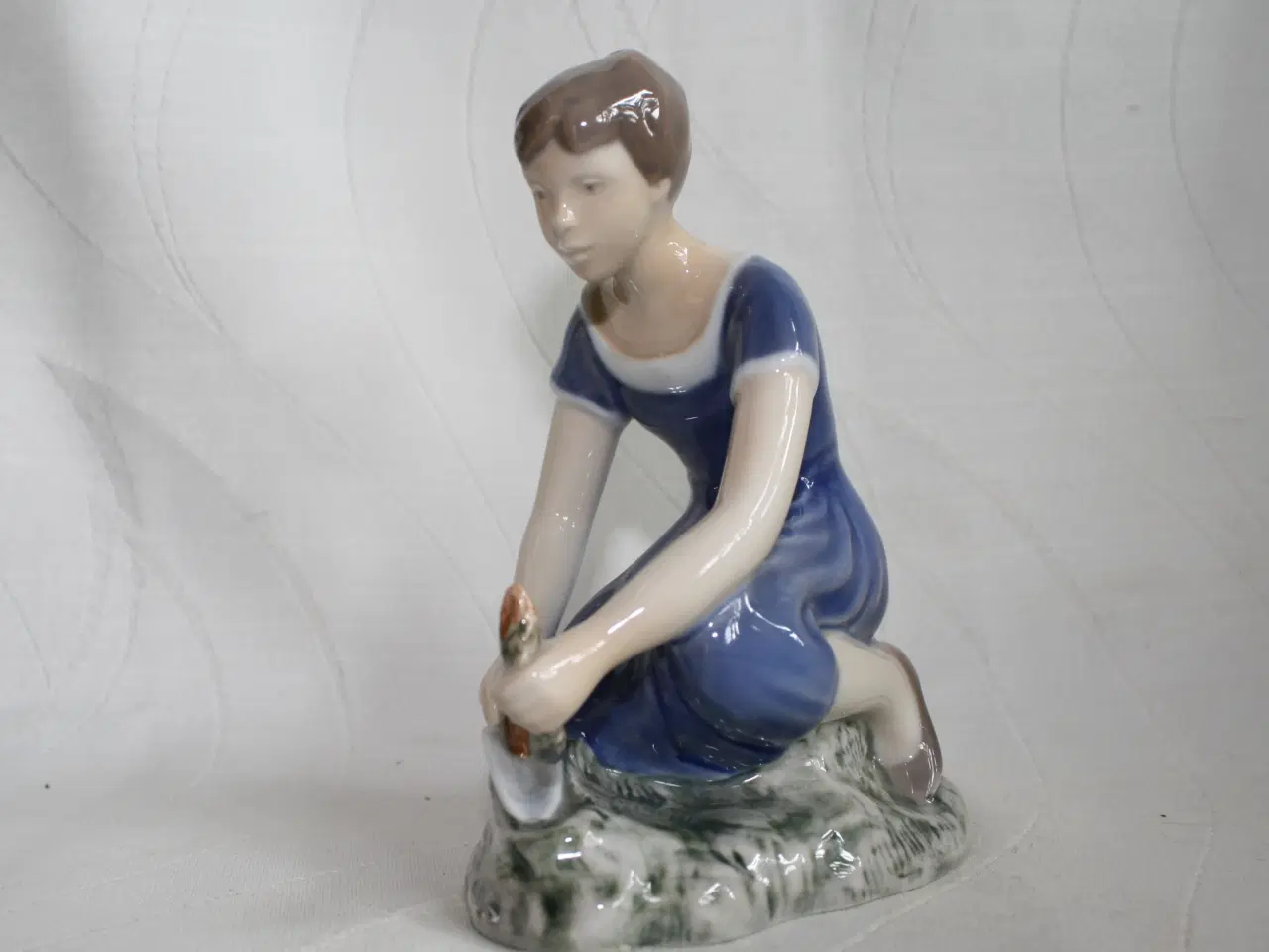 Billede 1 - Havepige, figur fra Bing og Grøndahl