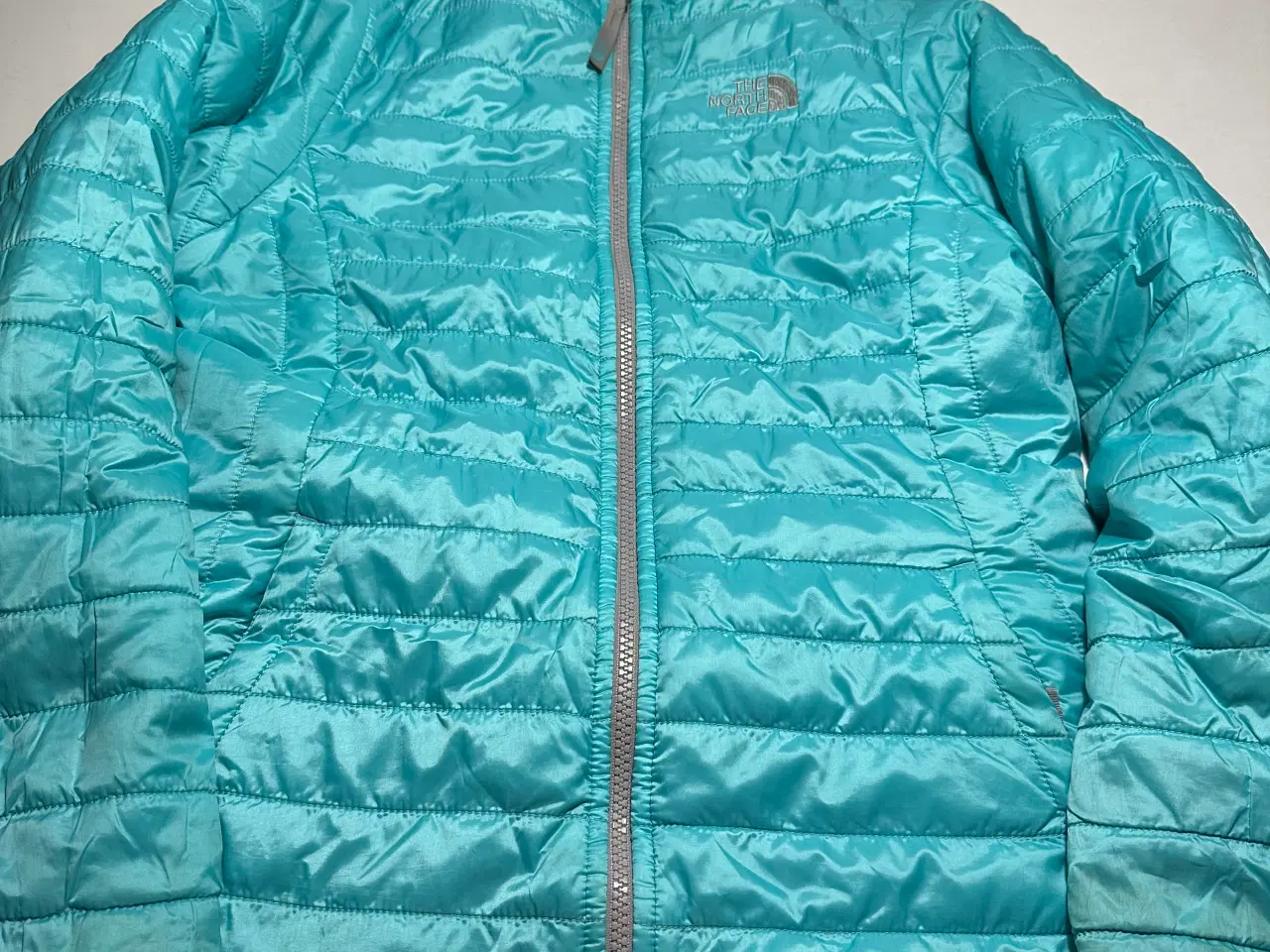 Billede 3 - Vendbar Overgangs jakke til pige