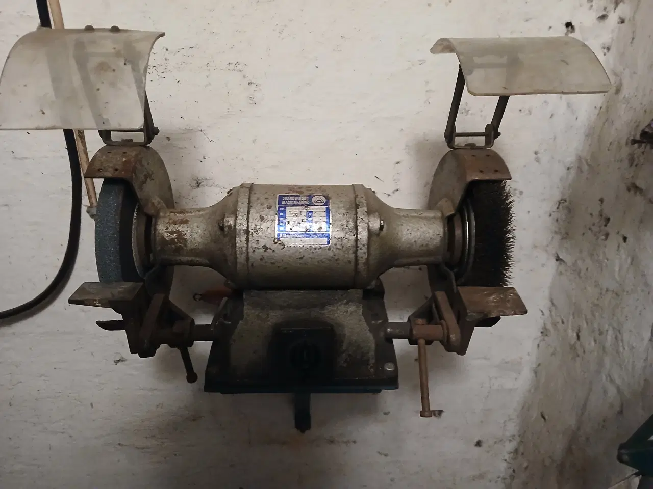 Billede 2 - BænkslibemaskinE