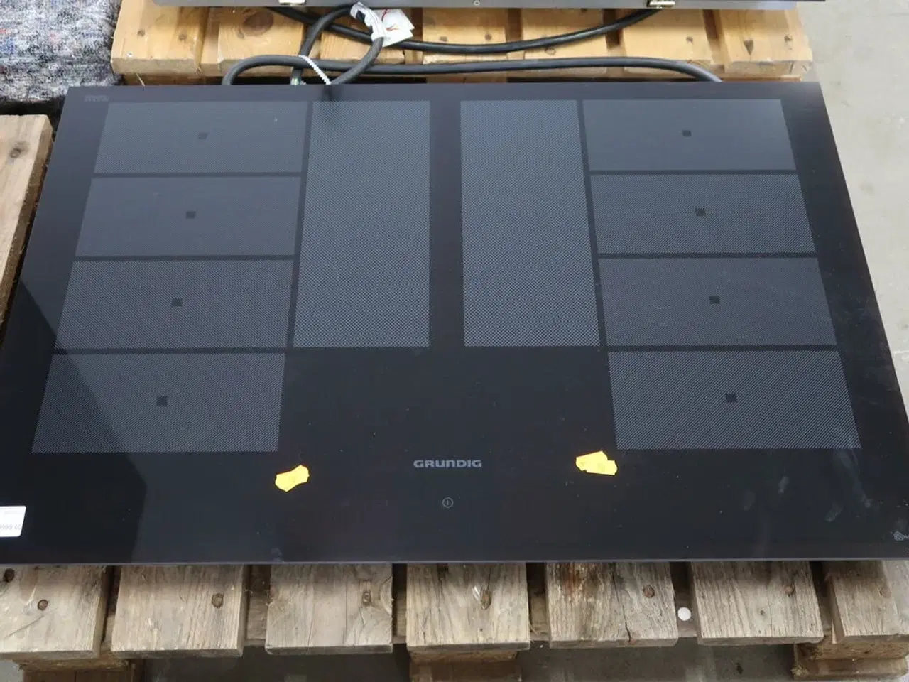 Billede 1 - Induktionskogeplade GRUNDIG GIEI838980INH