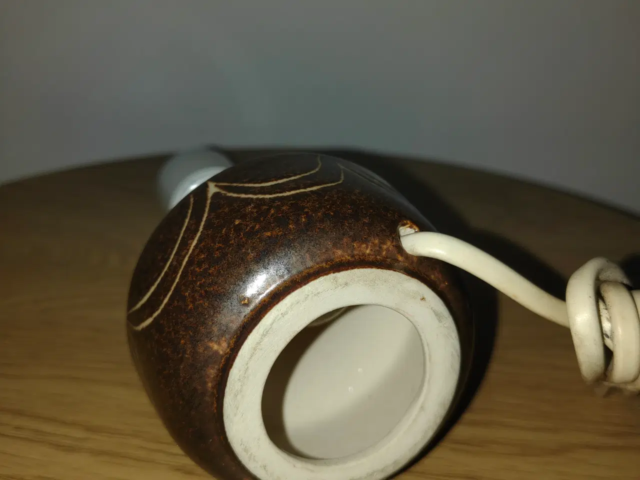 Billede 4 - Lille fin retro keramik bordlampe