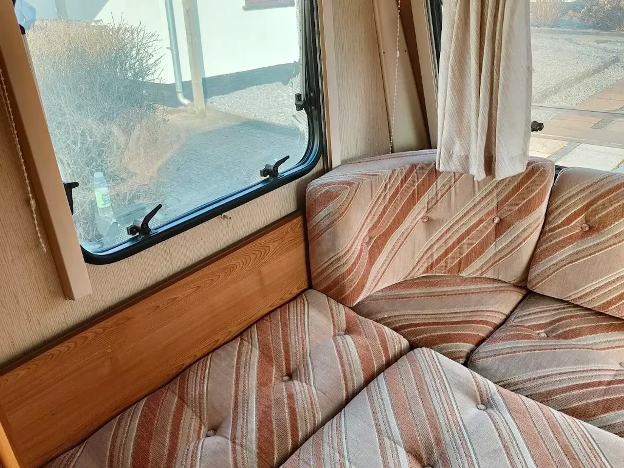 Billede 3 - Velholdt ældre Tabbert