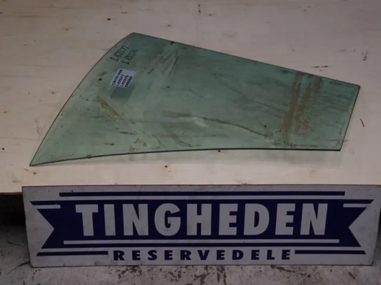 Billede 1 - John Deere 2250 Rude Glass L62577