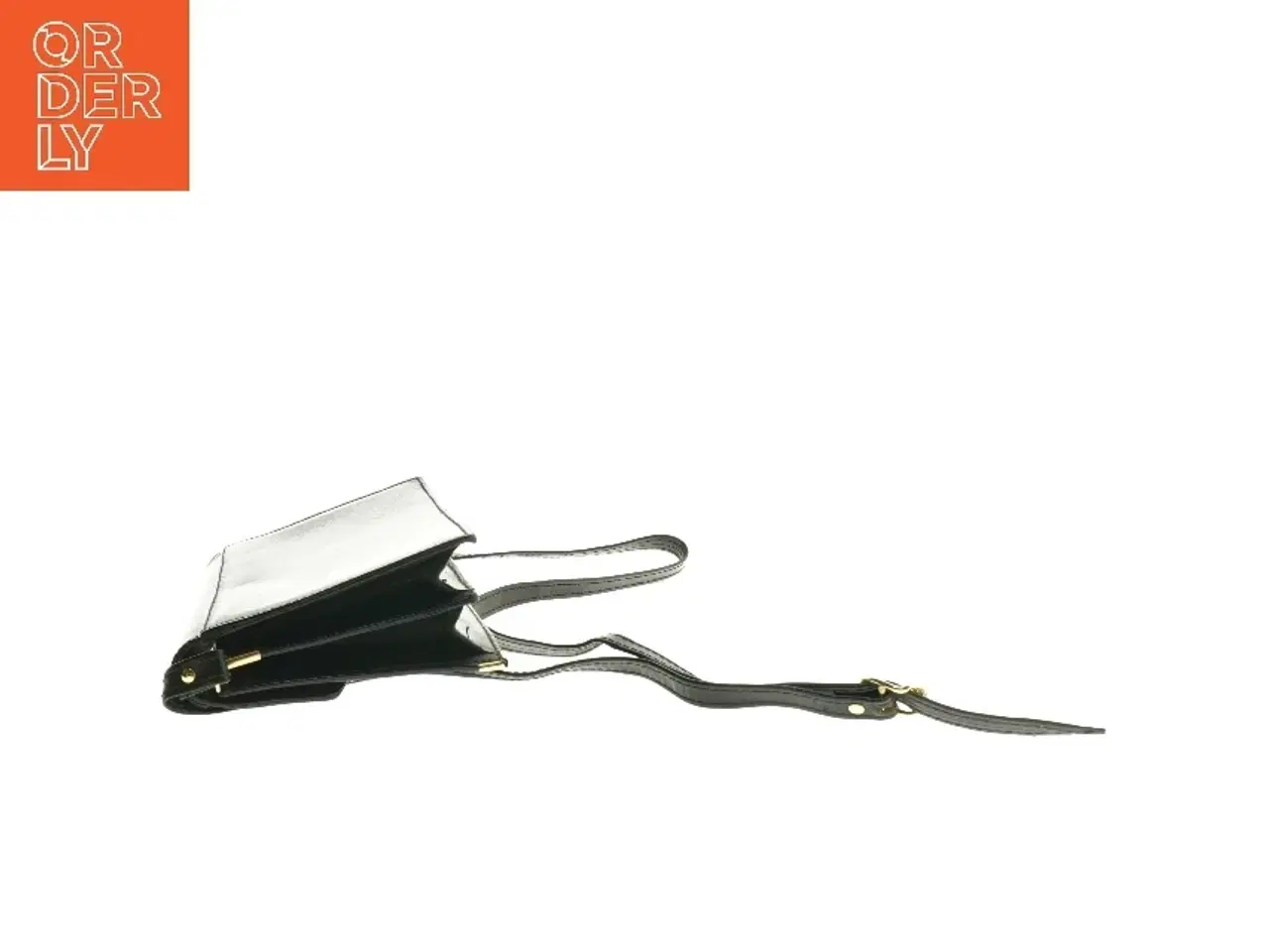 Billede 2 - Sort skuldertaske (str. 25 x 16 cm)