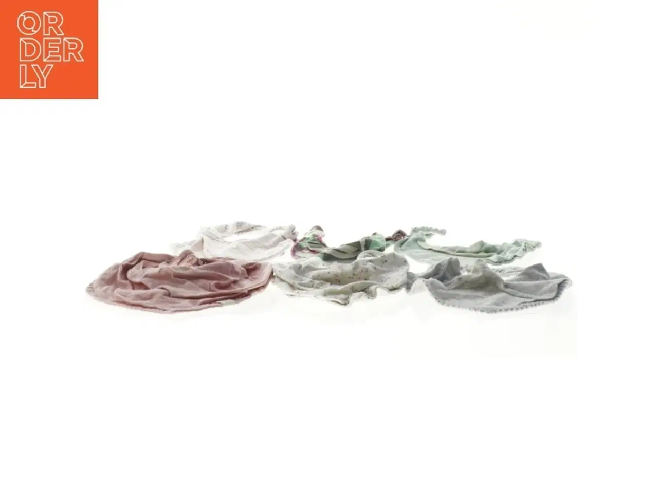 Billede 4 - Børnehagesmække fra H&M (str. 17 x 20 cm)