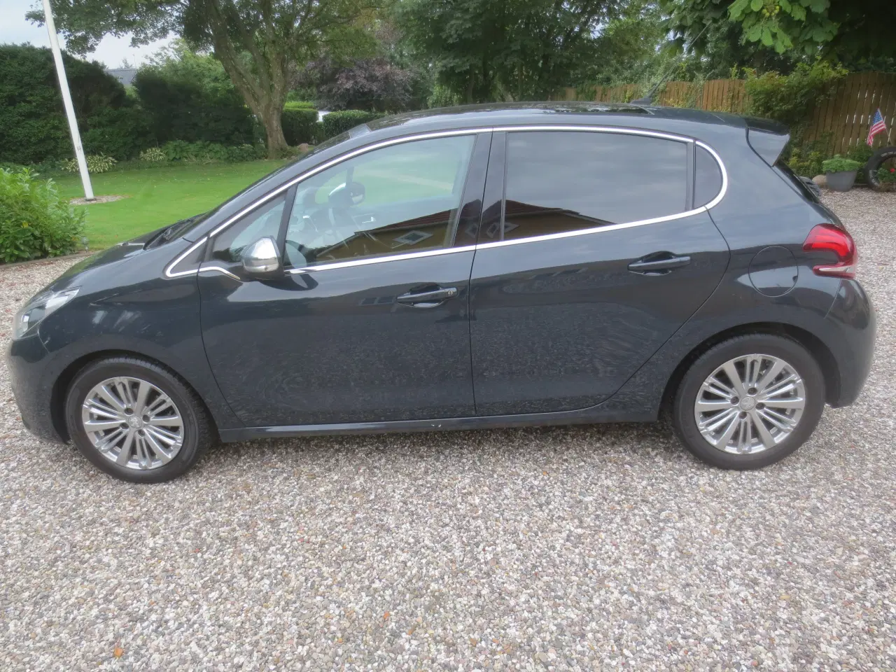 Billede 10 - Peugeot 208 Blue HDi Årg 2018. 