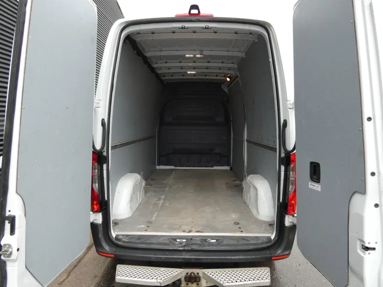 Billede 8 - Mercedes-Benz Sprinter 214 2,1 CDI A2 H2 143HK Van 6g