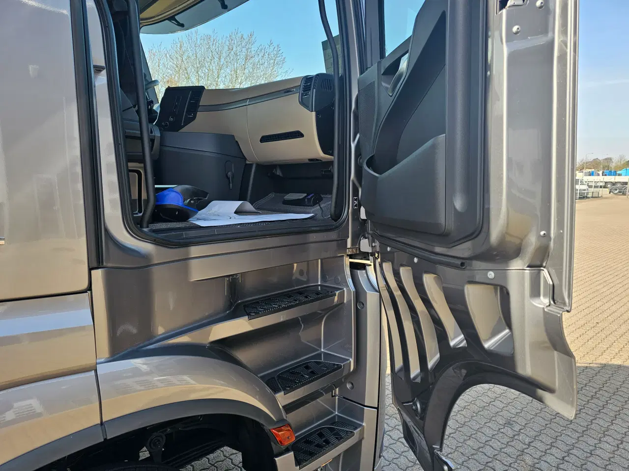 Billede 11 - Mercedes Arocs 2653 6x4 40 T-mtr., Kran