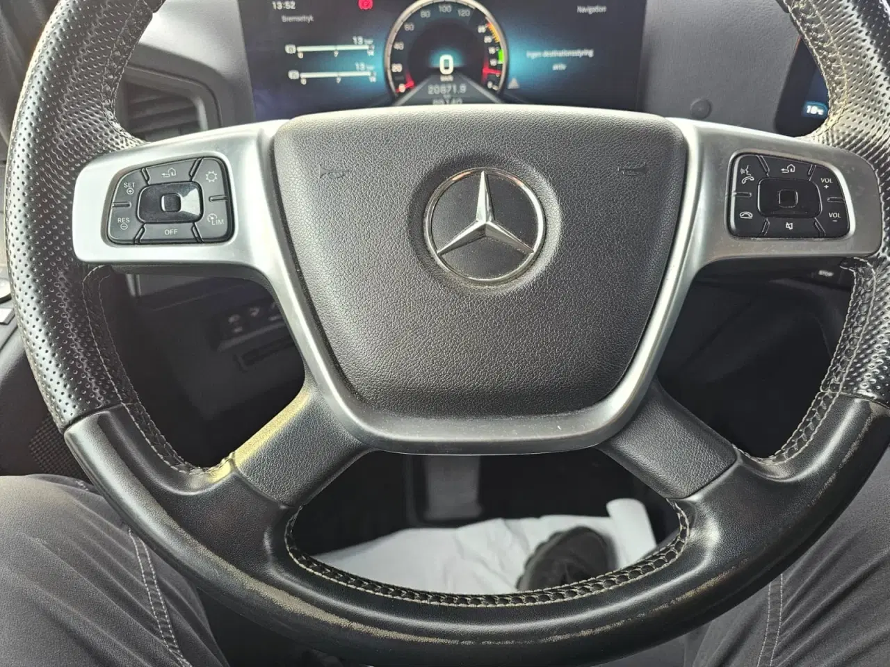 Billede 19 - Mercedes Actros 1845, Fast lad