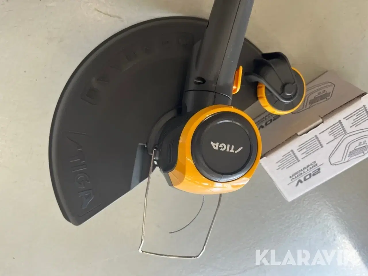 Billede 3 - Græstrimmer Stiga SGT 500 AE med batteri og lader