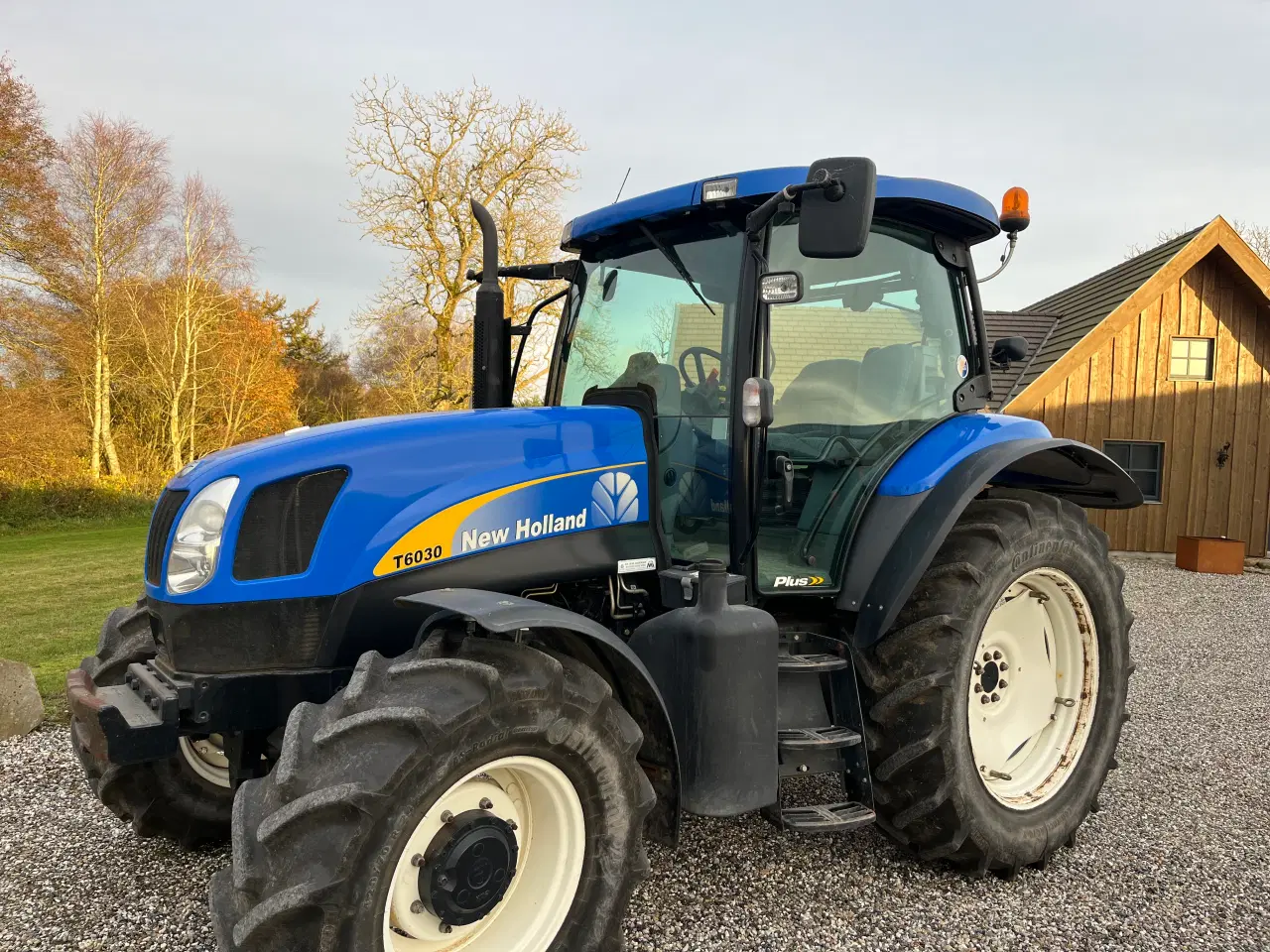 Billede 1 - New Holland t6030