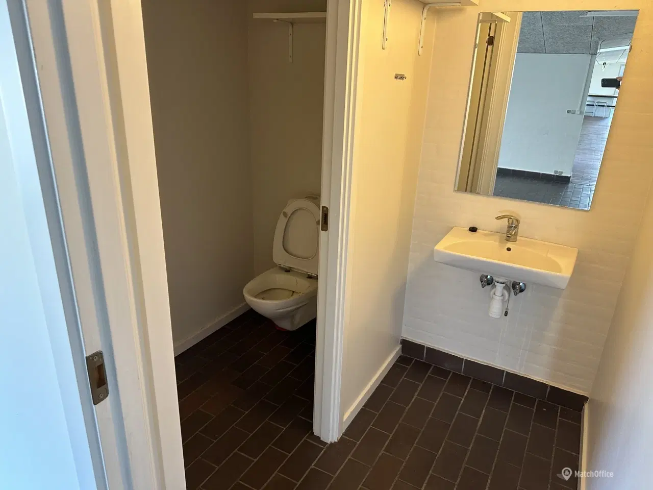 Billede 10 - Administrationlokaler i erhvervspark - Langeskov - Fyn