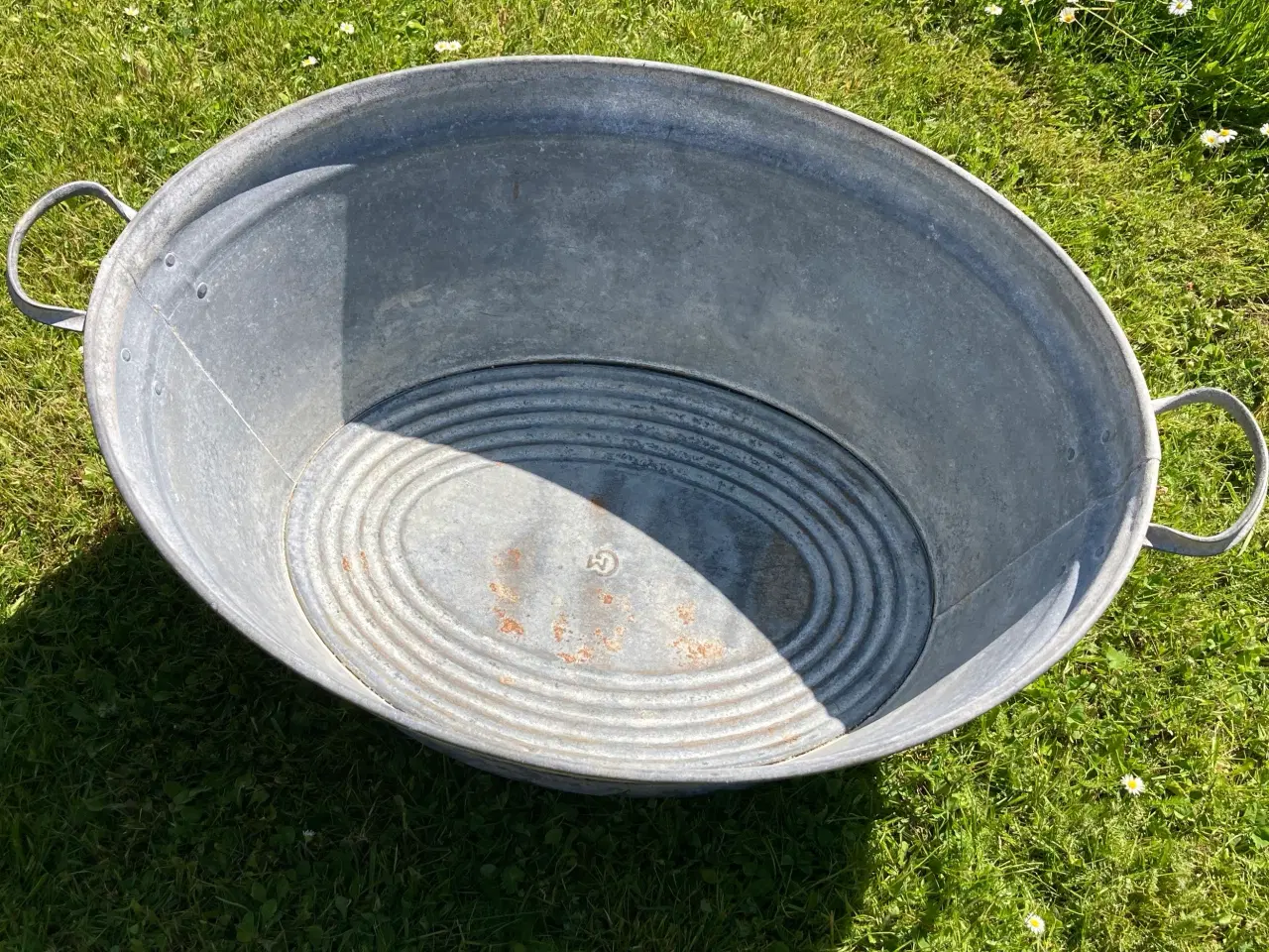 Billede 1 - Dekorativ zinkbalje fra G&M sælges