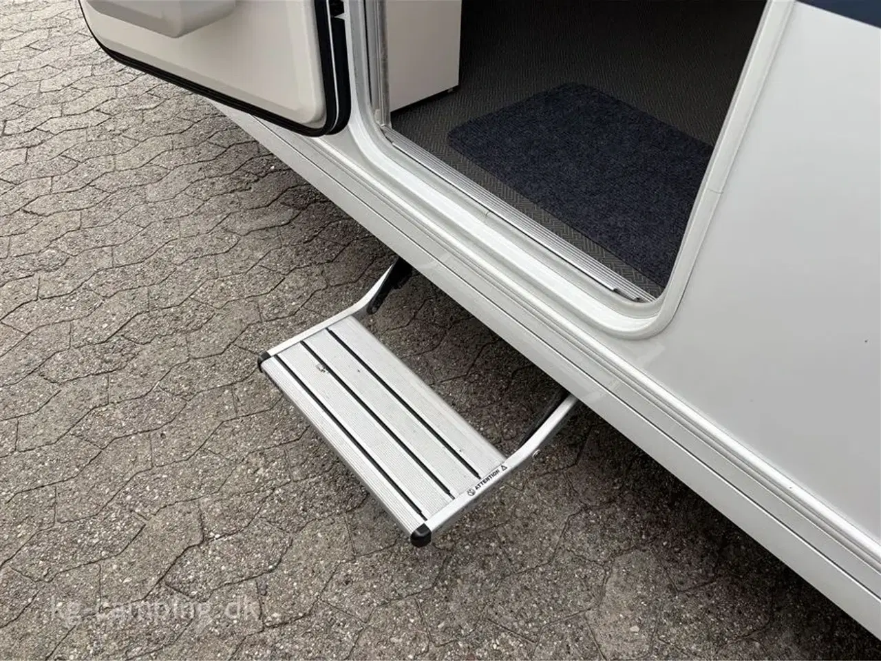 Billede 5 - 2021 - Adria Adora 613 PK   Stor familievogn med mover og aircondition
