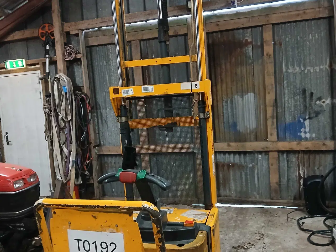 Billede 3 - Højde løfte / stabler