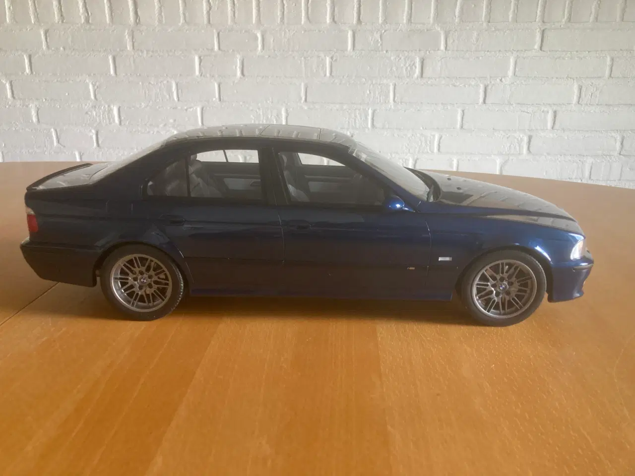 Billede 6 - BMW M5 e39 1:12