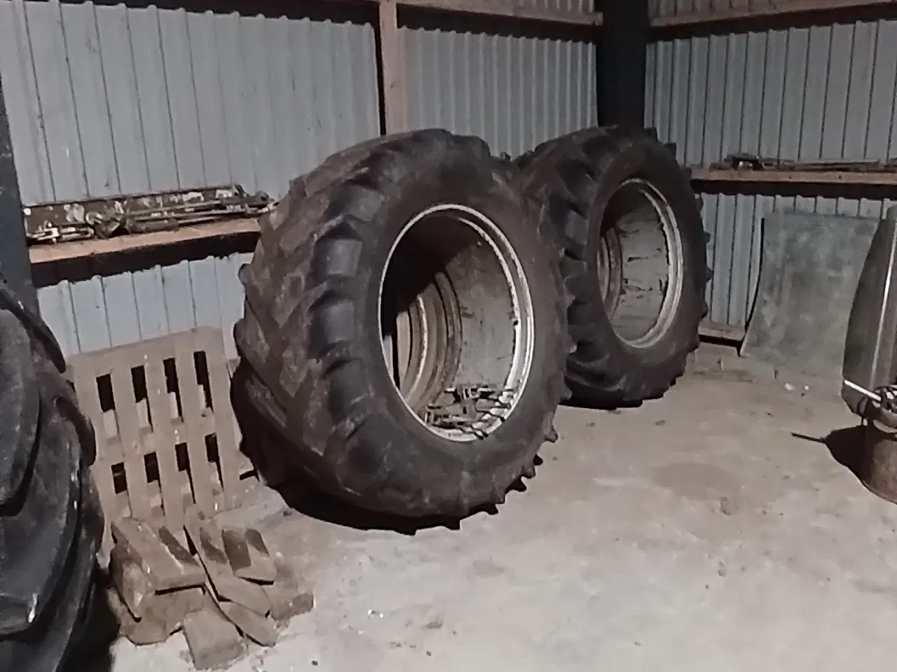 Billede 3 - Tvillinghjul 650-38