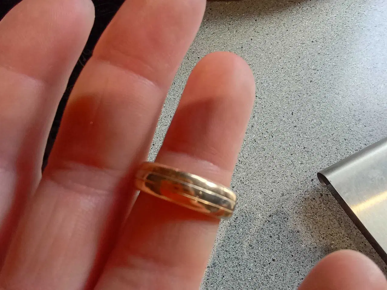 Billede 5 - 2 stk ægte guldringe 585 20 g 