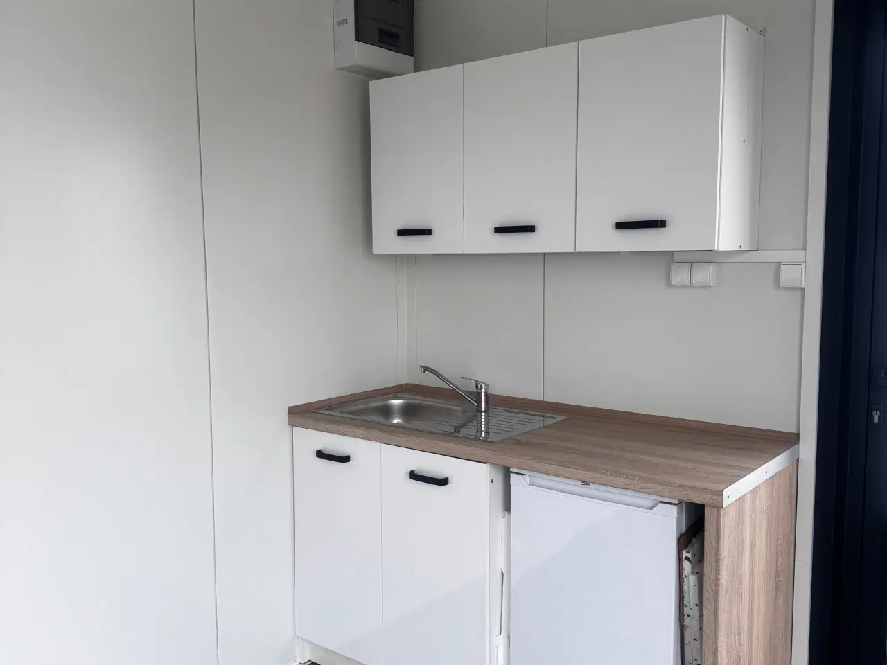 Billede 4 - 7x3 m. pavillon - 18m² - inkl. tekøkken og AC