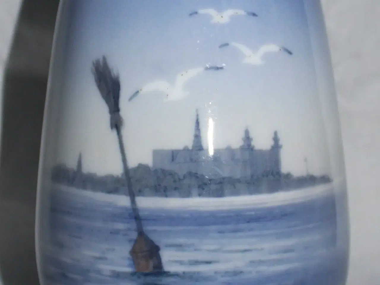 Billede 2 - Vase med Kronborg fra Royal Copenhagen