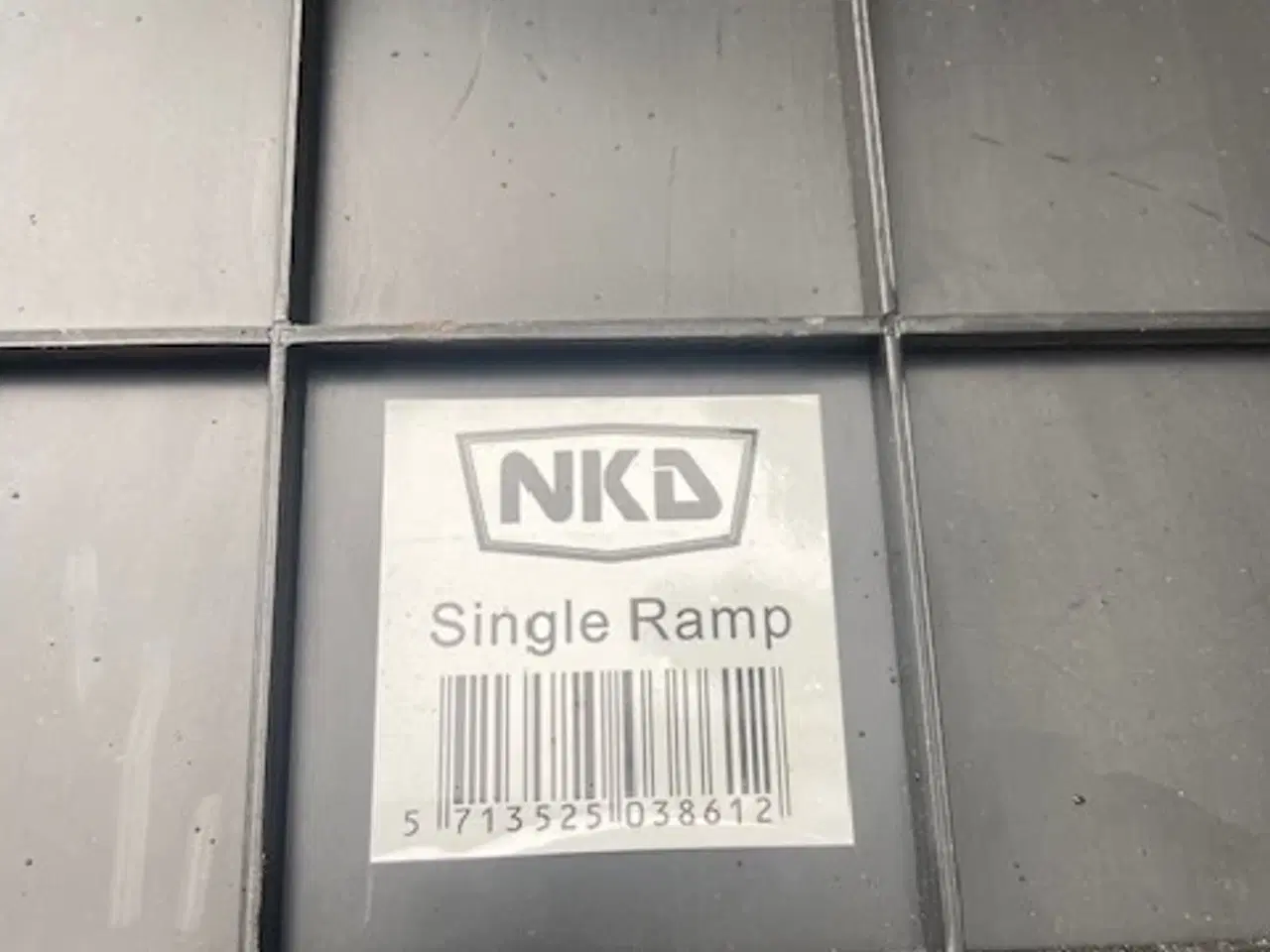 Billede 12 - Sammenklappeligt Løbehjul og rampe