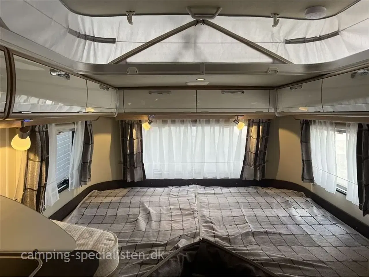 Billede 4 - 2022 - Hymer Eriba Touring Troll 542   Hymer Eriba Touring Troll 542 2022 - Se den nu hos Camping-Specialisten.dk