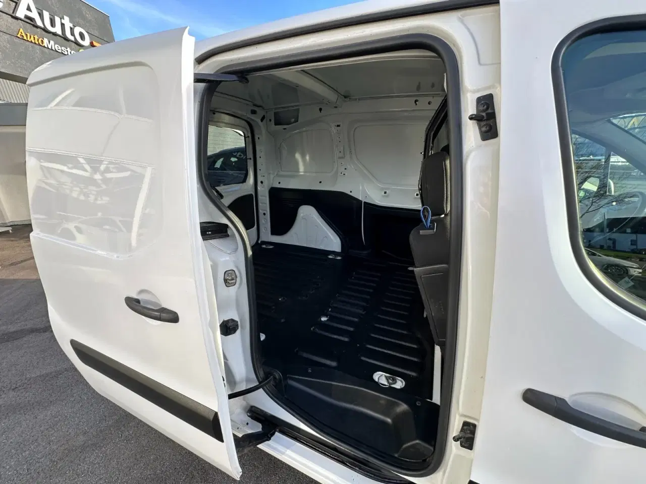 Billede 6 - Peugeot Partner 1,6 BlueHDi 100 L1 Flex Van