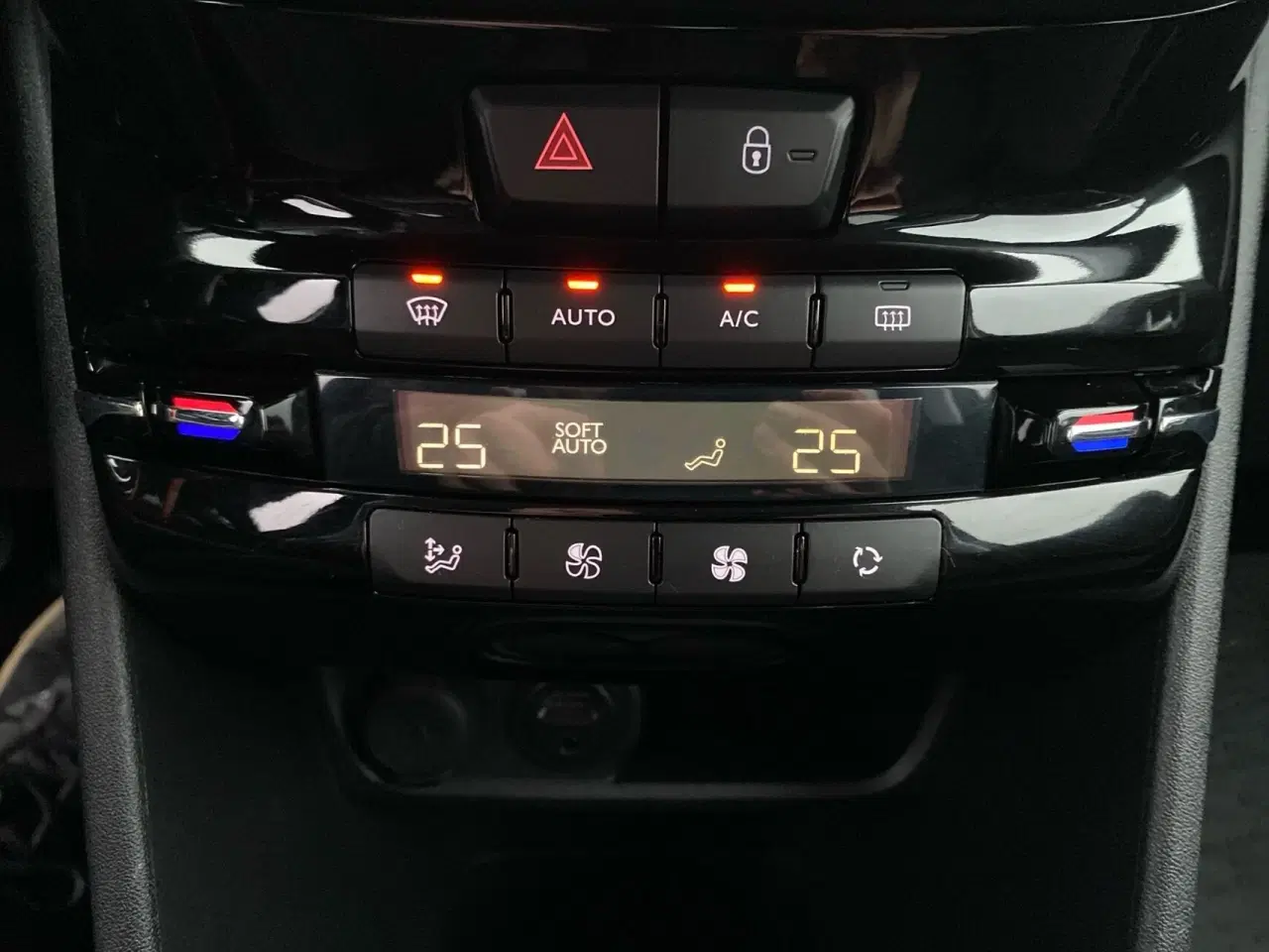 Billede 14 - Peugeot 208 1,2 VTi Selection 82HK 5d