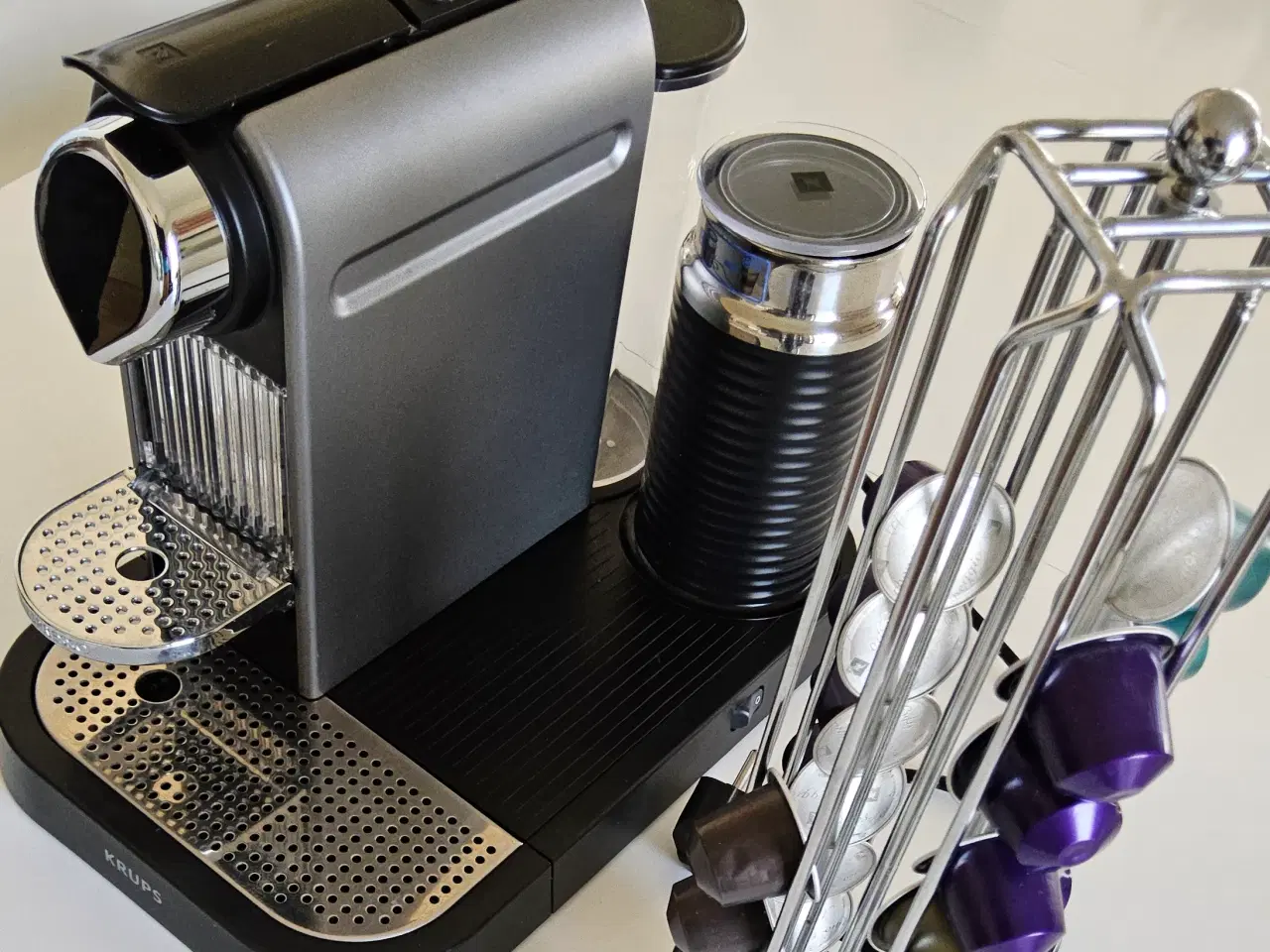 Billede 3 - Kaffemaskine, Nespresso citiz & milk m.m.